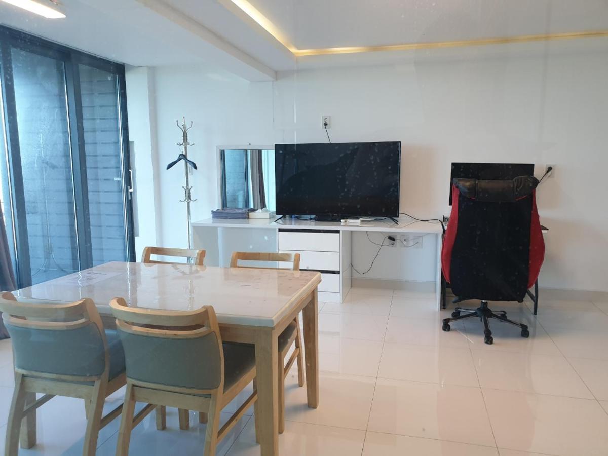 Castle Pool Resort Jeju Dış mekan fotoğraf
